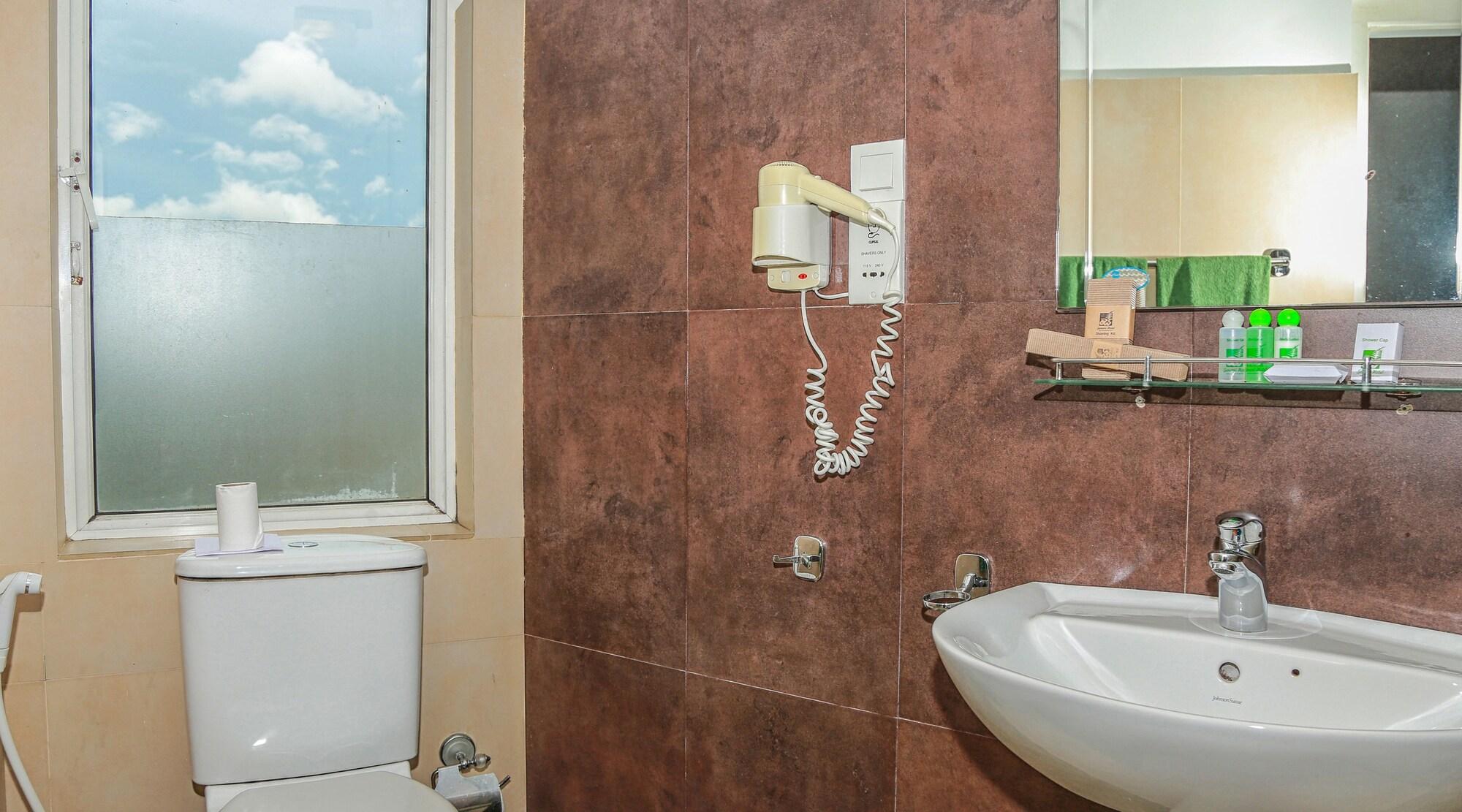 Senani Hotel Канді Екстер'єр фото
