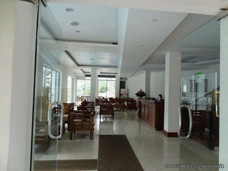 Senani Hotel Канді Екстер'єр фото