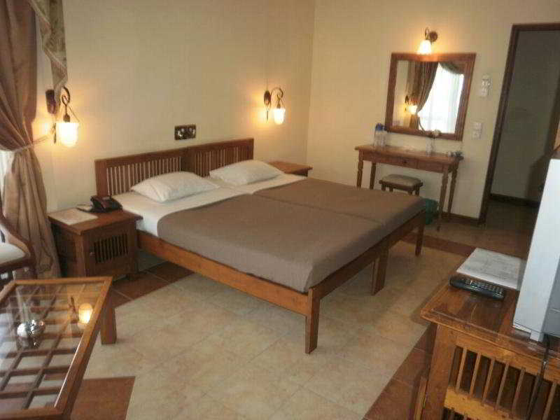 Senani Hotel Канді Екстер'єр фото